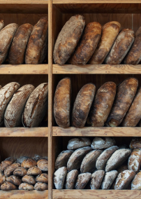 1er-Un atelier et un four à pain pour les petites sœurs de l’Agneau