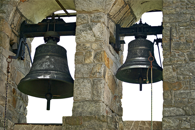 momentmal-bells-2413297_640